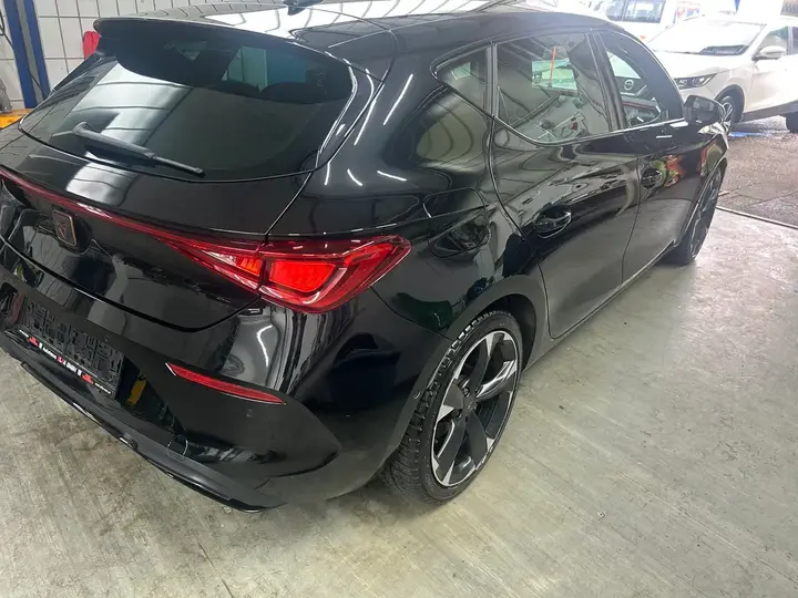 Seat Cupra 2023 photo 3