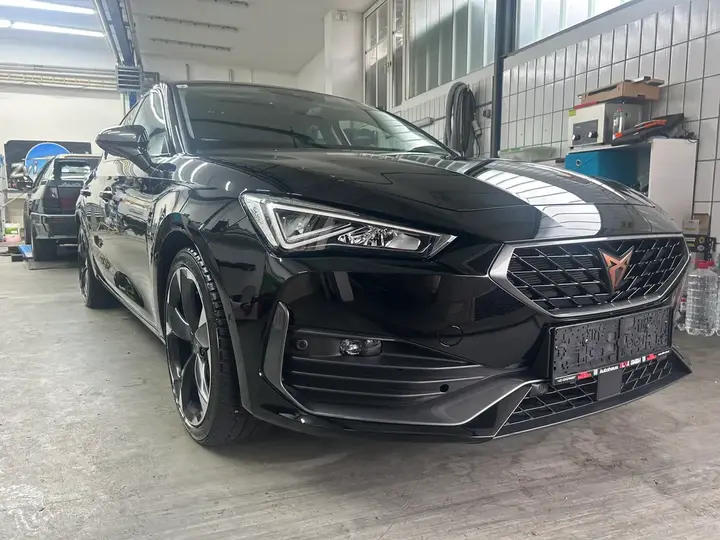 Seat Cupra 2023 photo 2
