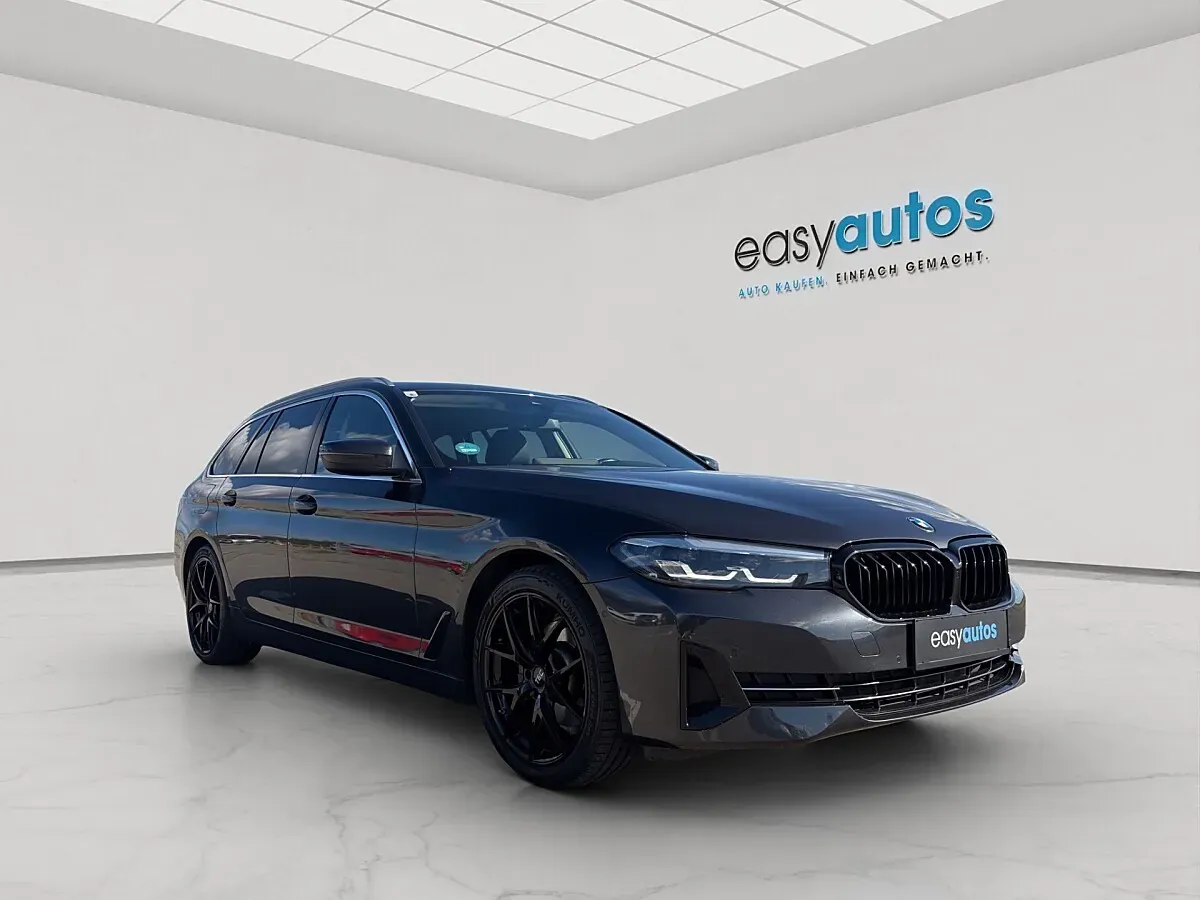 BMW 5 Series 2021 photo 3