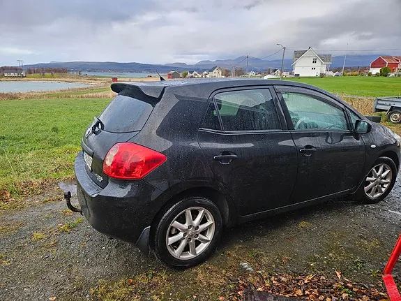 Toyota Auris 2007 photo 3