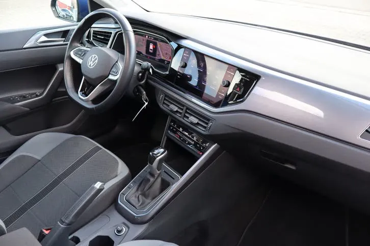 Volkswagen Polo 2024 photo 2