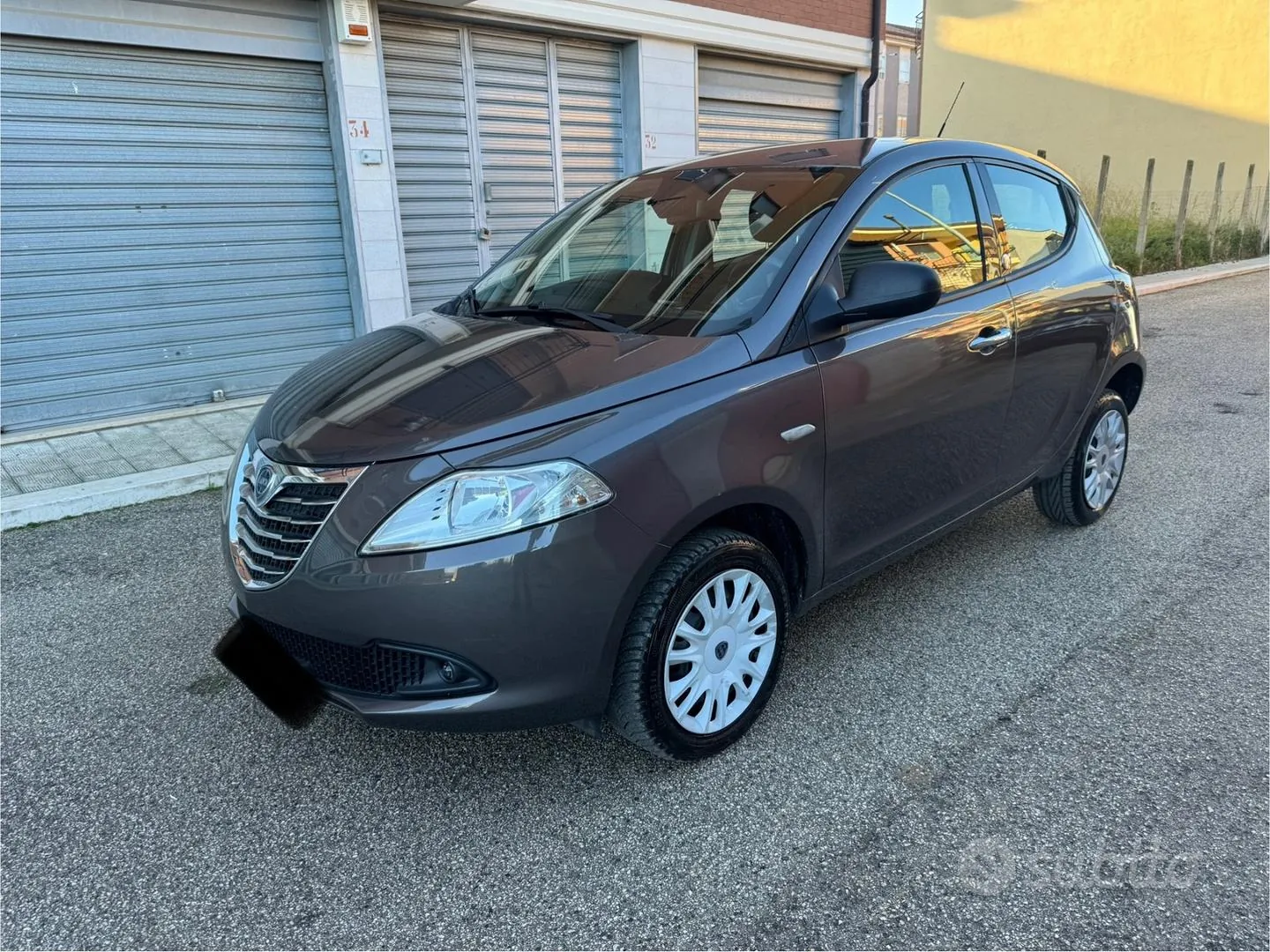 Lancia Ypsilon