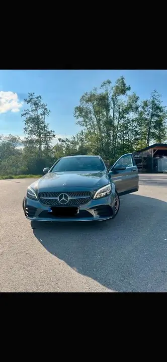 Mercedes-Benz C 220 D