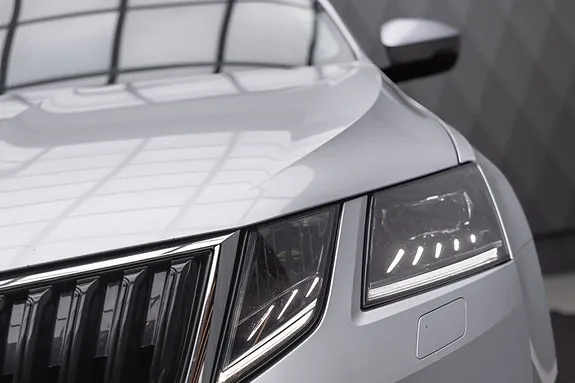 Skoda Octavia 2019 photo 5