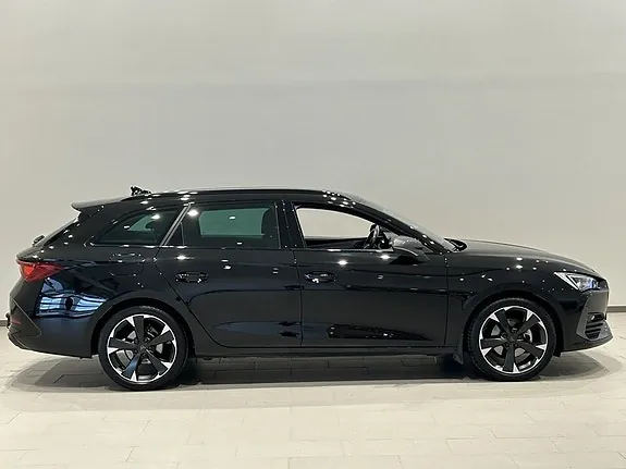 Cupra Leon 2023 photo 5