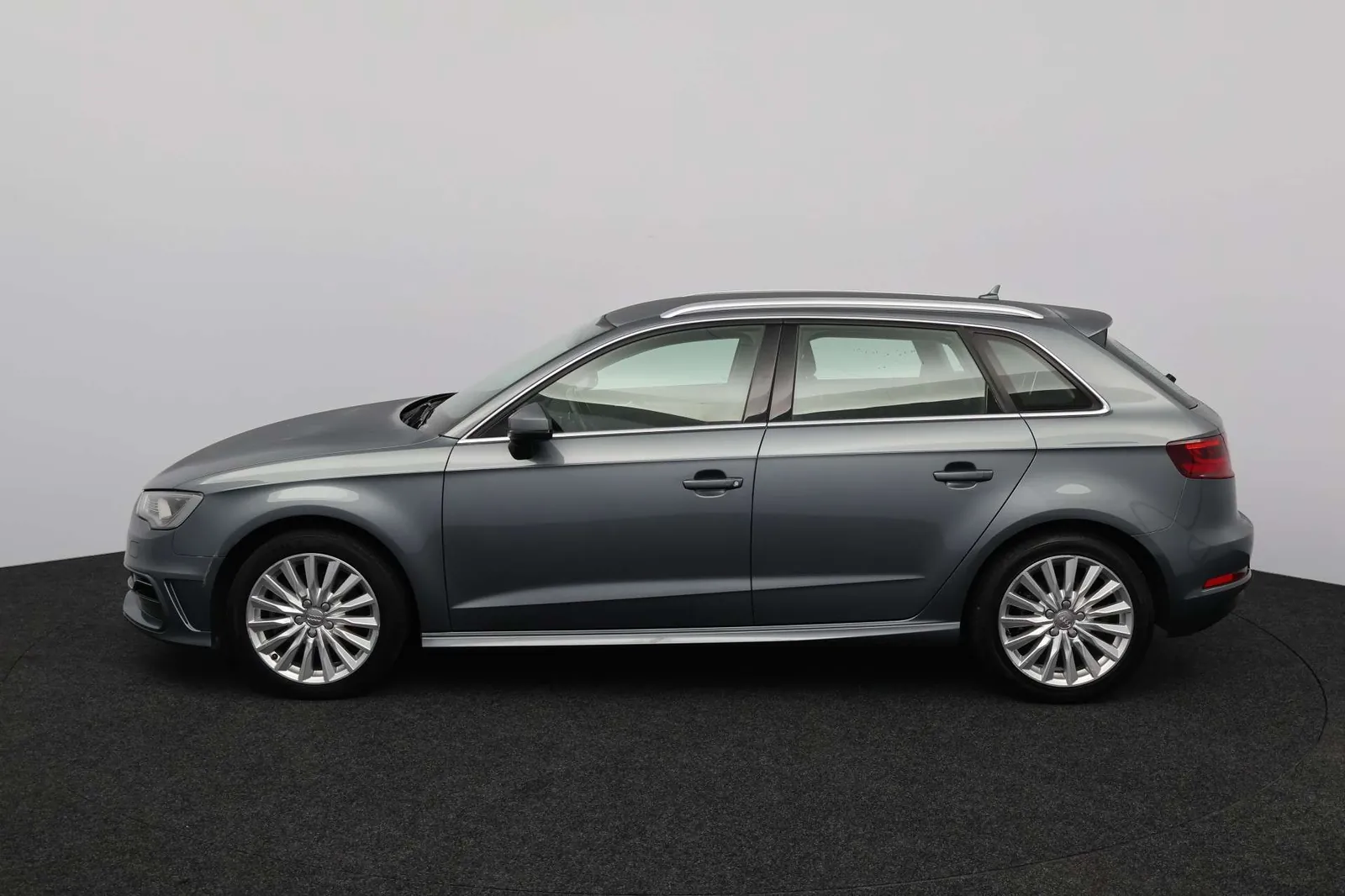 Audi A3 Sportback 2015 photo 4