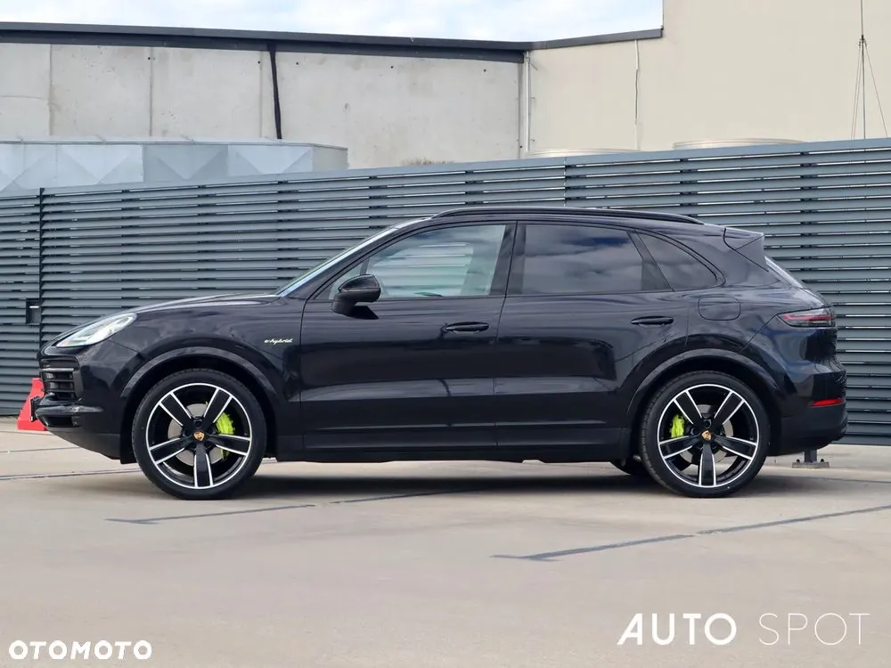 Porsche Cayenne 2020 photo 2