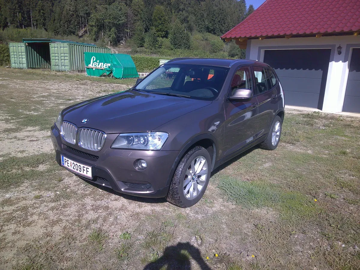 BMW X3 2013 photo 2