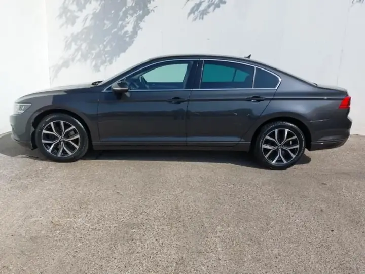 Volkswagen Passat 2020 photo 4