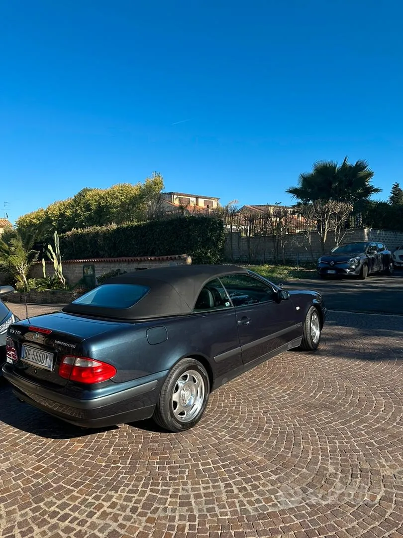 Mercedes-Benz Clk 230 Cabrio 1998 photo 3