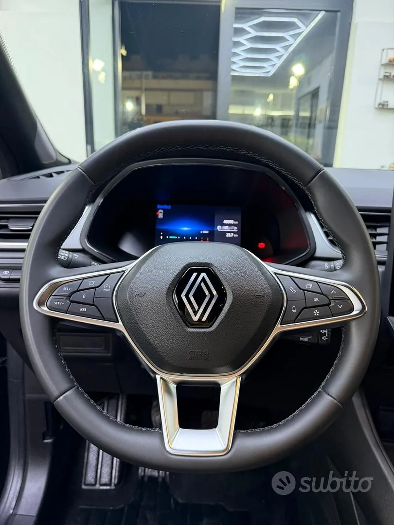 Renault Captur 2025 photo 5