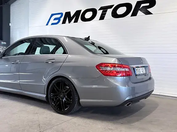 Mercedes-Benz E220 2011 photo 5