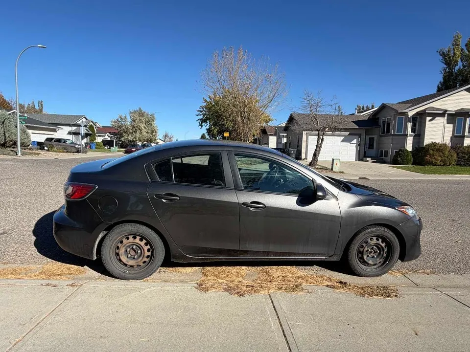 Mazda 3 2012 photo 4
