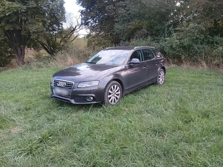 Audi A4 B8