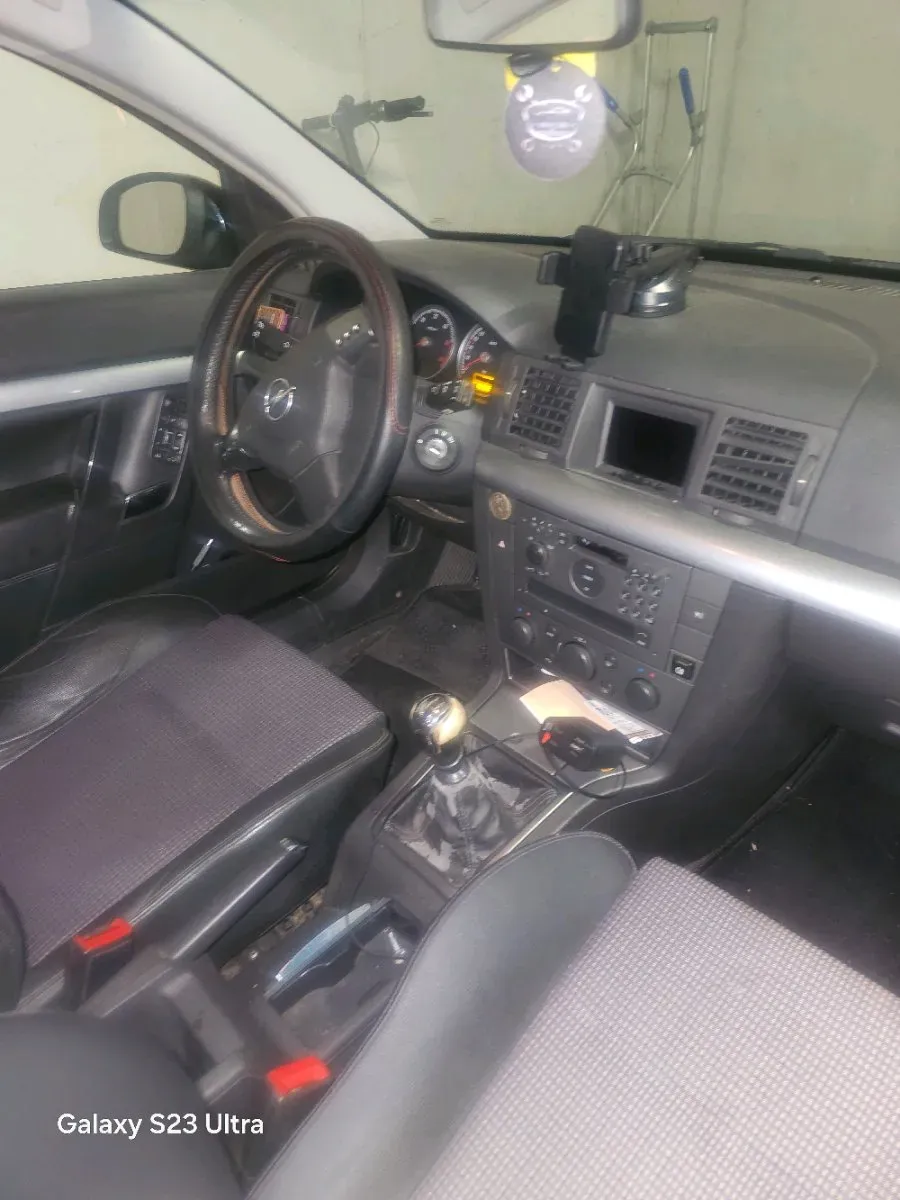 Opel Vectra 2003 photo 2