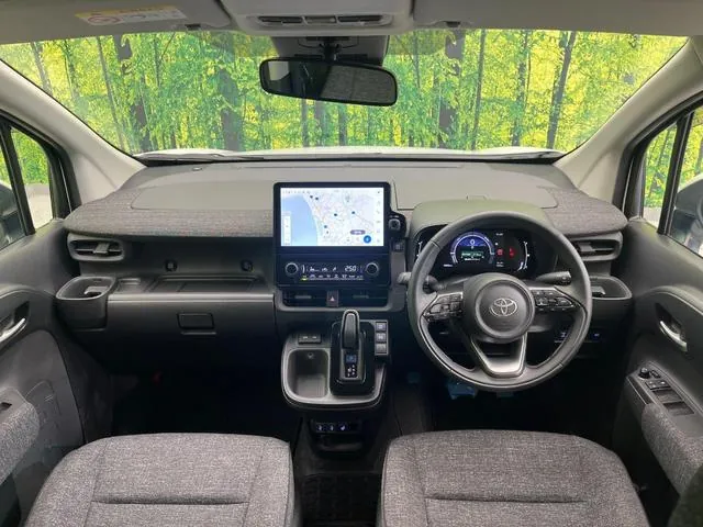 Toyota Sienna Hybrid Z 2025 photo 2