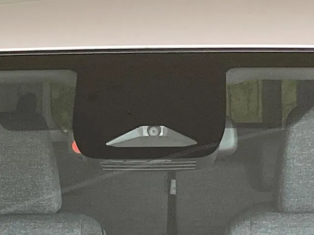 Toyota Sienna Hybrid Z 2025 photo 3