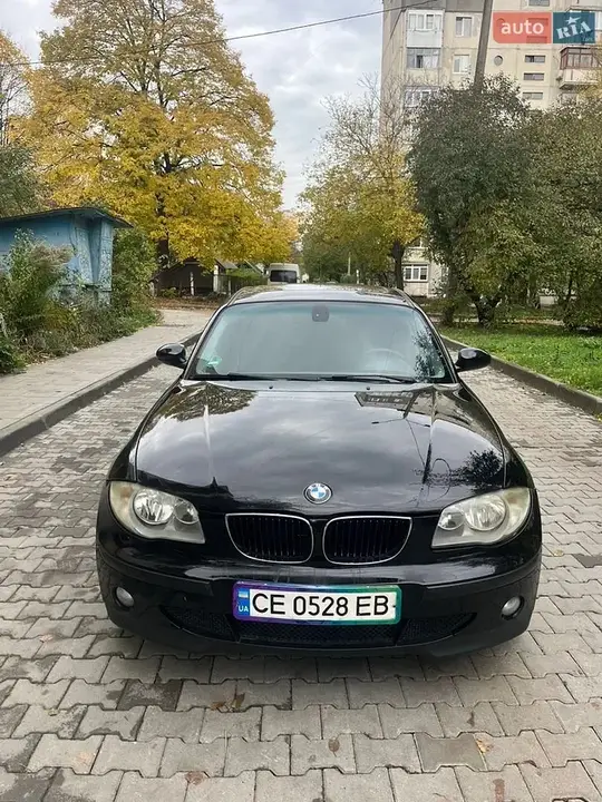 BMW 1 Series 2004 photo 2