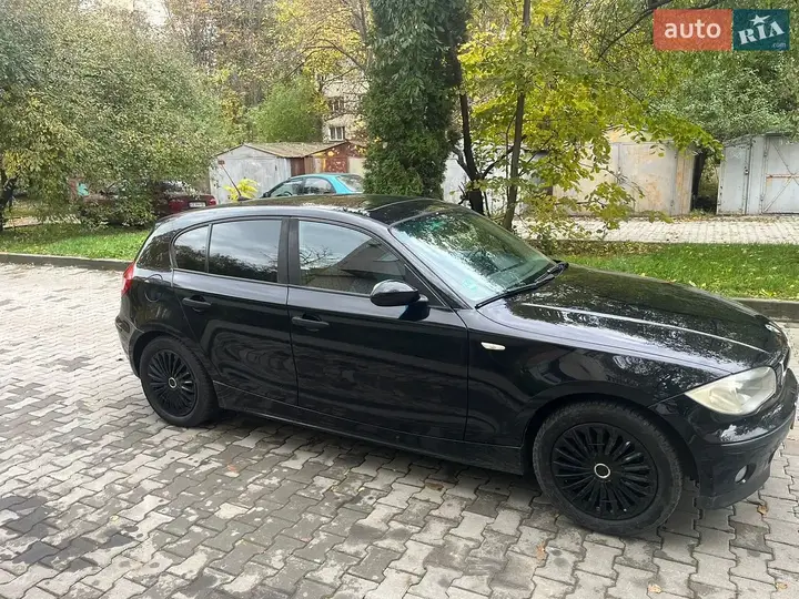 BMW 1 Series 2004 photo 4