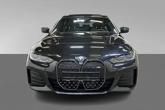 BMW I4 2023 photo 3