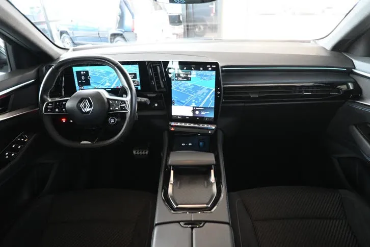 Renault Austral 2023 photo 2