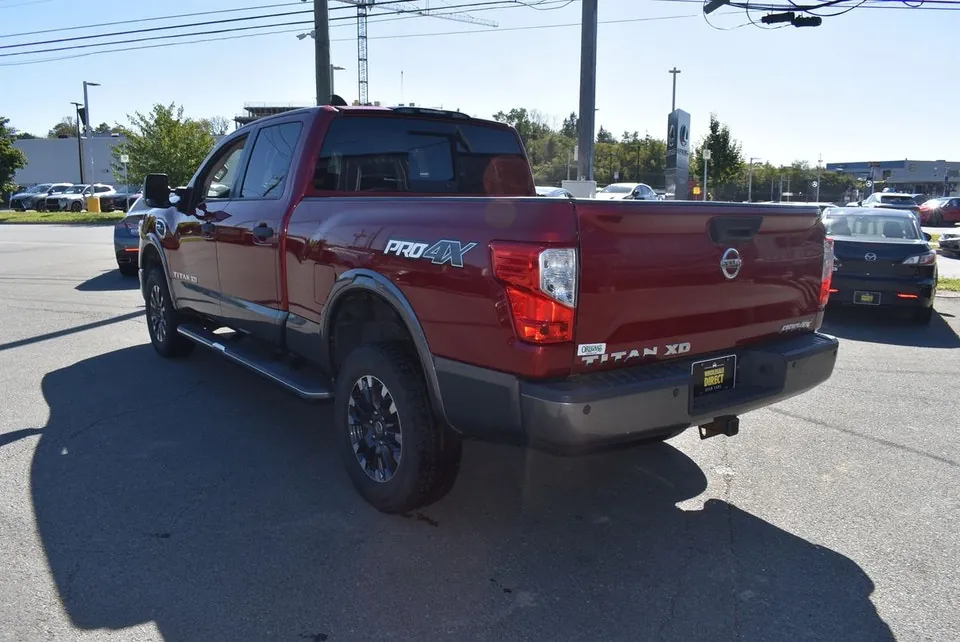 Nissan Titan Xd 2016 photo 3