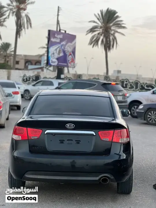 Kia Forte 2012 photo 2