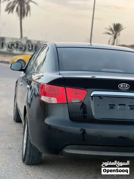 Kia Forte 2012 photo 3