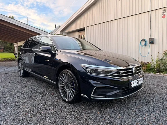 Volkswagen Passat 2020 photo 3