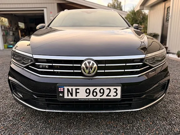 Volkswagen Passat 2020 photo 2