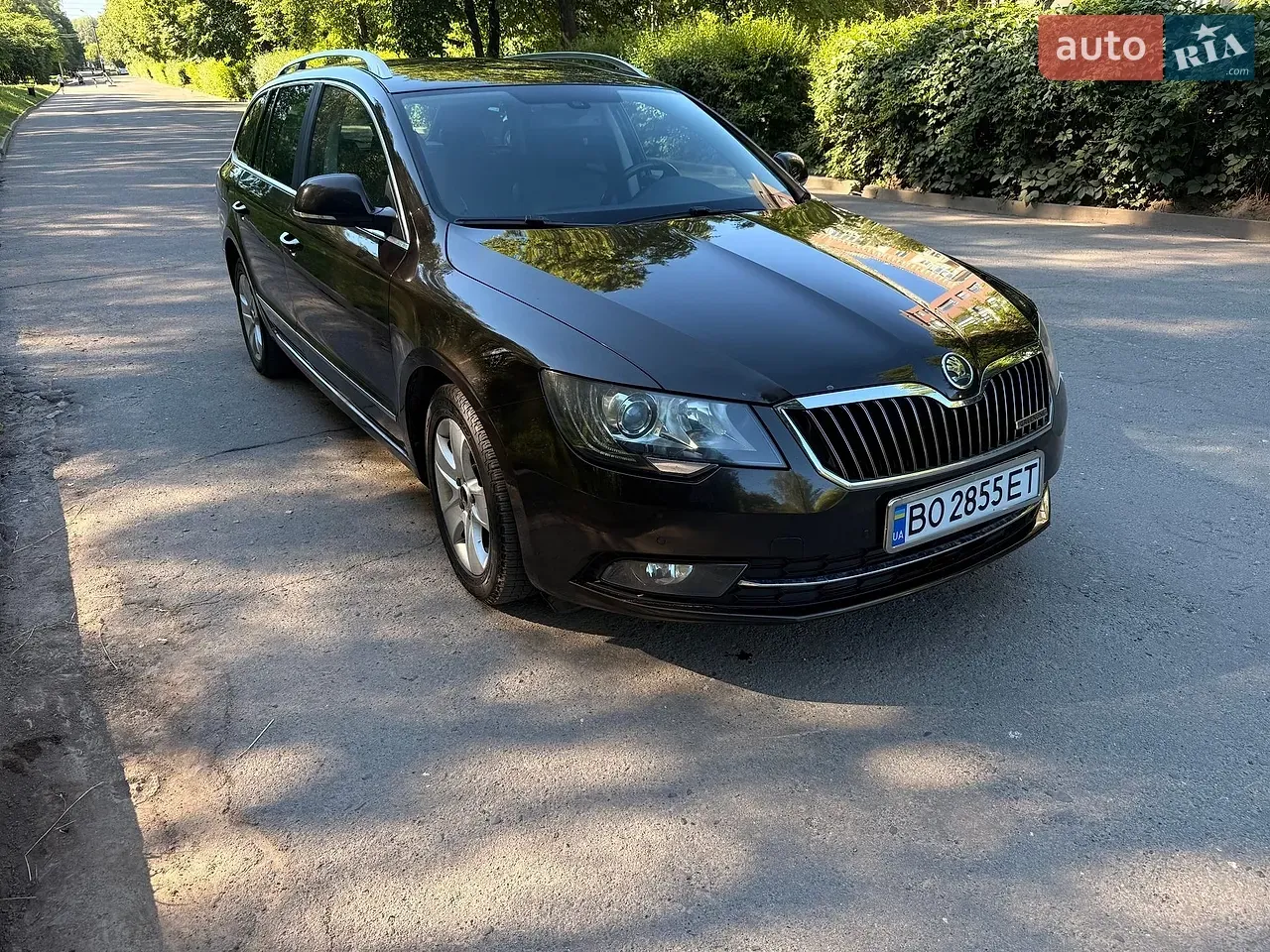 Skoda Superb 2014 photo 2