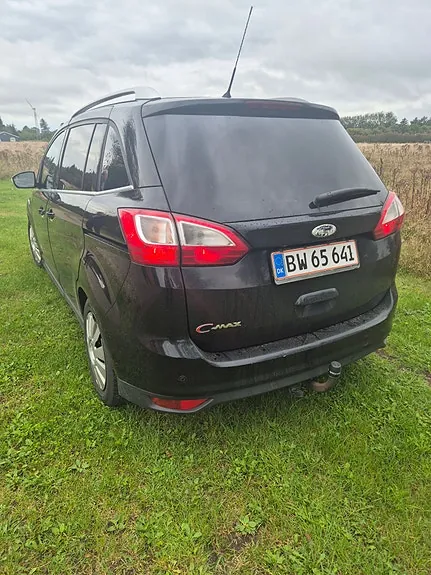 Ford Grand C-Max 2011 photo 3