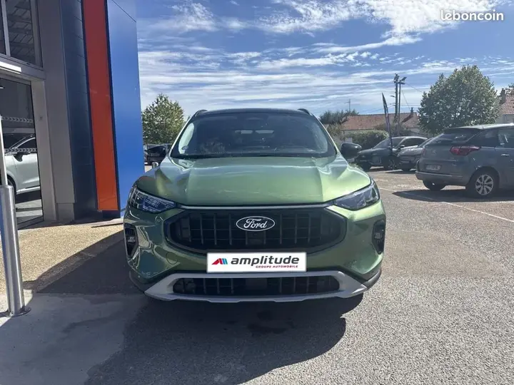Ford Kuga 2024 photo 2