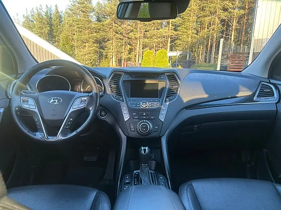 Hyundai Santa Fe 2015 photo 3