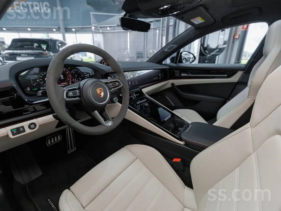 Porsche Panamera 2026 photo 4
