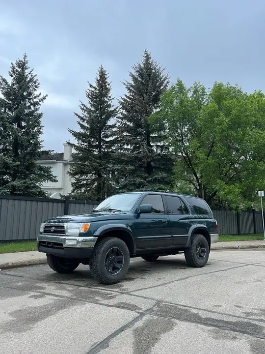 Toyota 4Runner 1997 photo 2