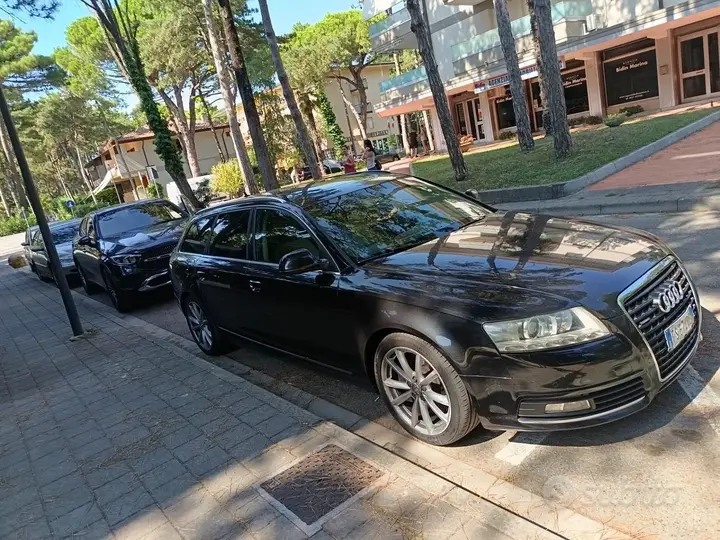 Audi A6 2010 photo 2
