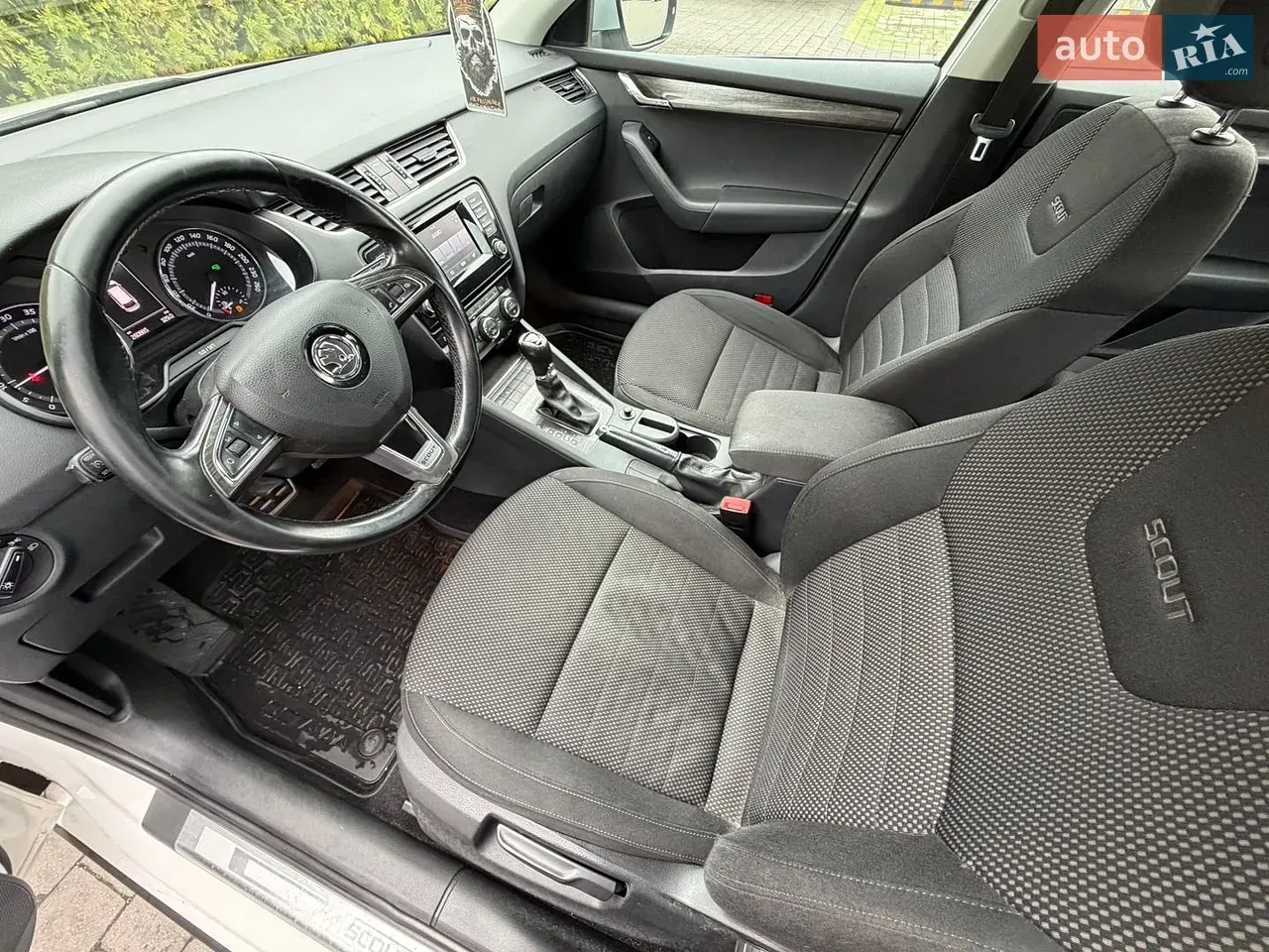 Skoda Octavia 2015 photo 5