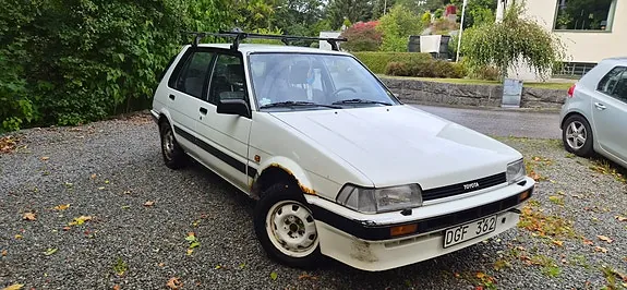 Toyota Corolla 1987 photo 2