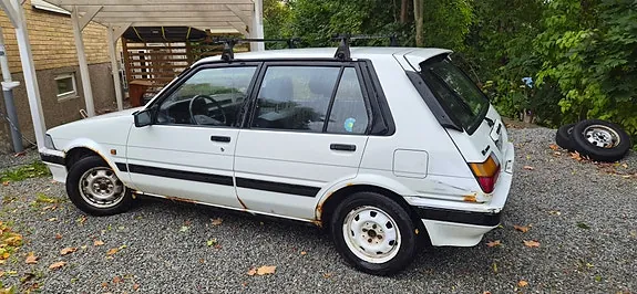 Toyota Corolla 1987 photo 3