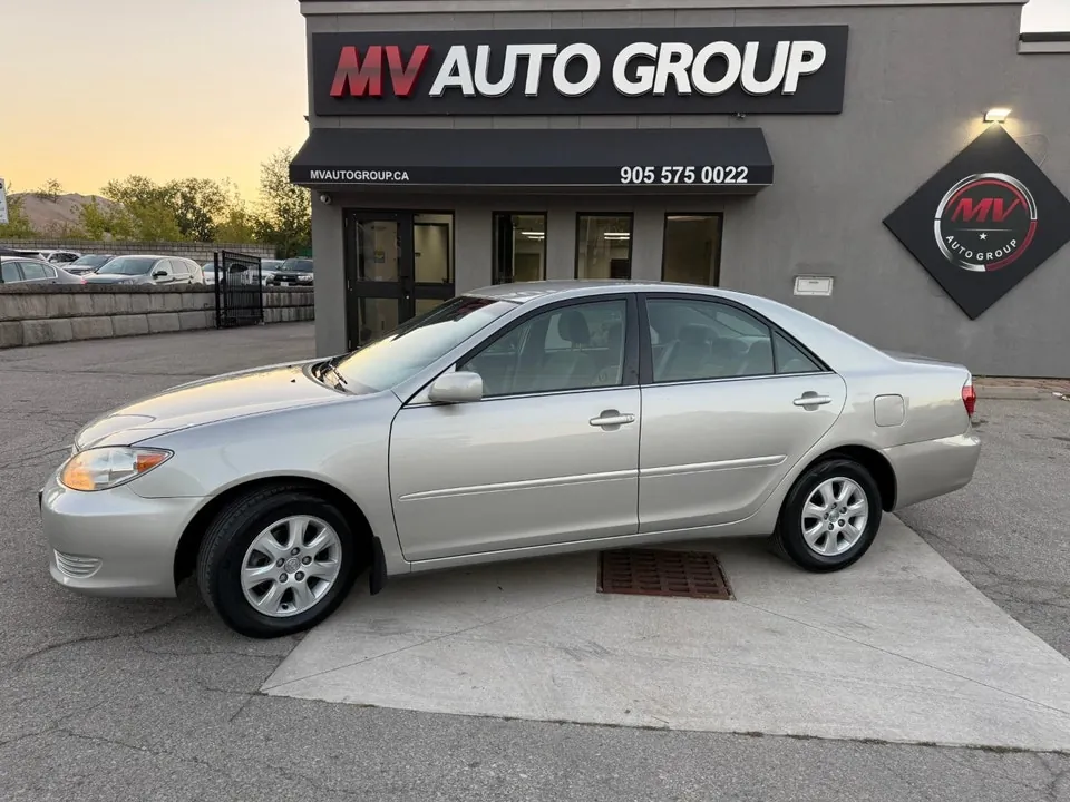 Toyota Camry 2005 photo 2
