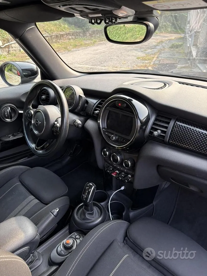 Mini Cooper S 2019 photo 4
