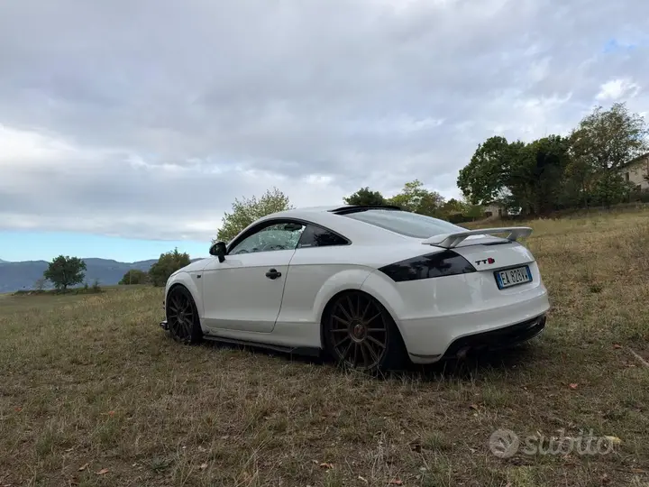 Audi Tt 2010 photo 3