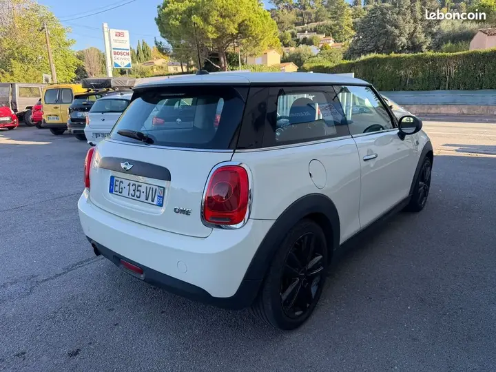 Mini Mini One 2015 photo 3