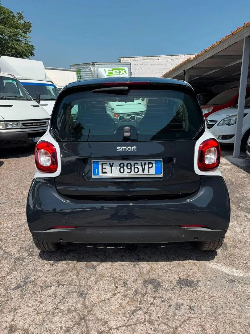 Smart Fortwo 2015 photo 3