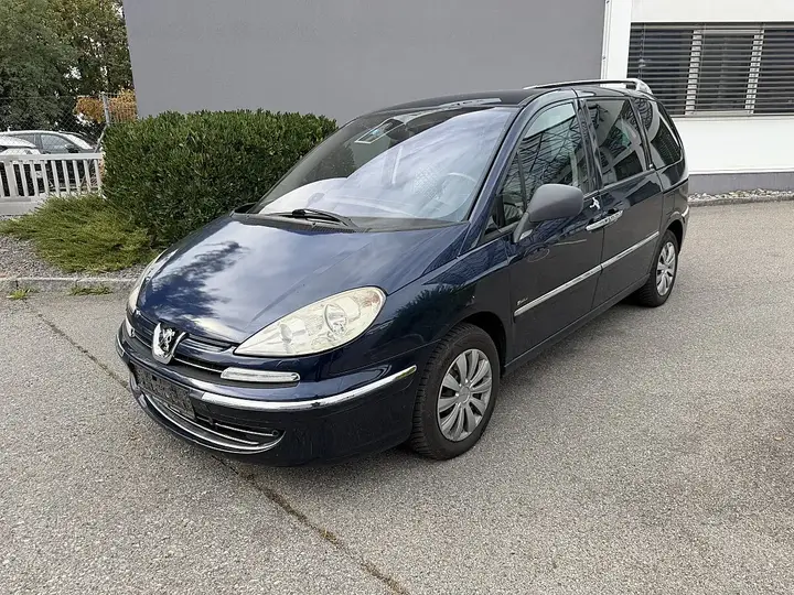 Peugeot 807