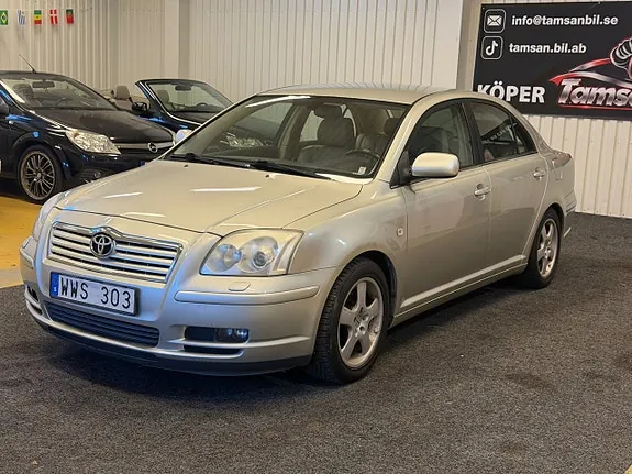 Toyota Avensis 2005 photo 2