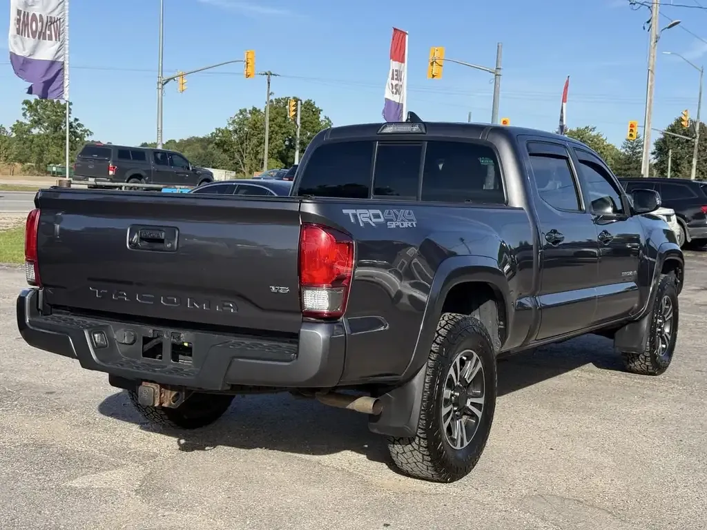 Toyota Tacoma 2016 photo 3