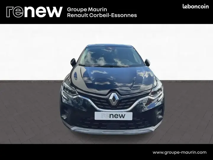 Renault Captur 2023 photo 2