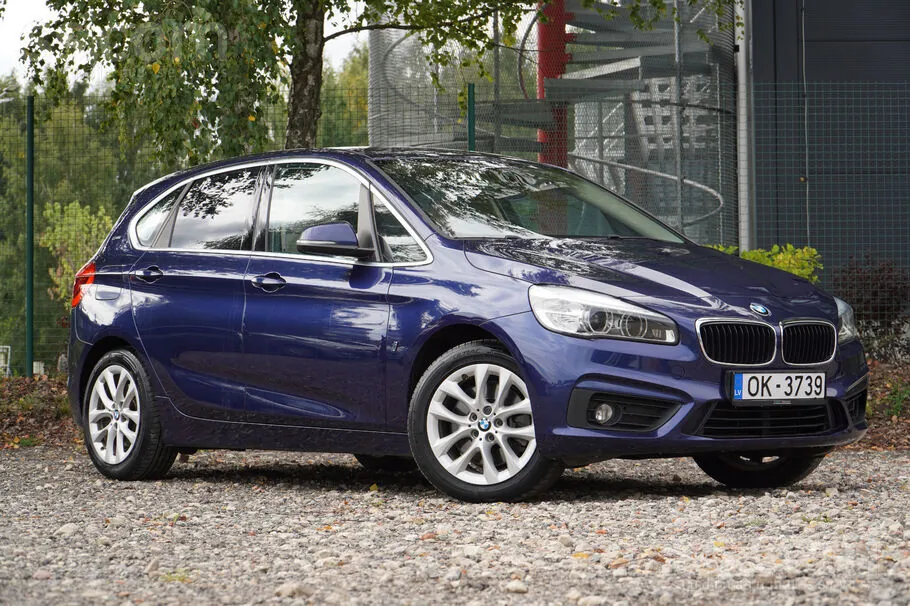 BMW 225Xe 2016 photo 5